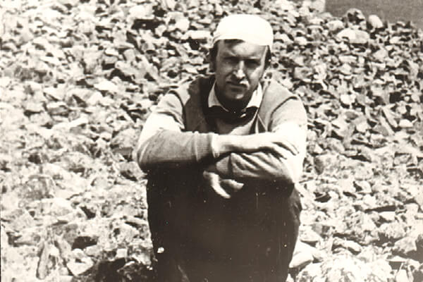 Л.С.Марсадолов во время студенческой практики на Тепсее. 1977.